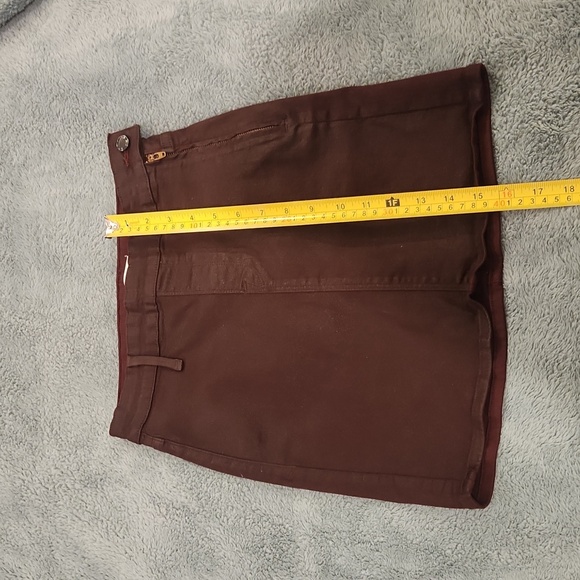 Good American Waxed Denim Deep Red Mini Skirt Size 00/24 - Picture 12 of 12